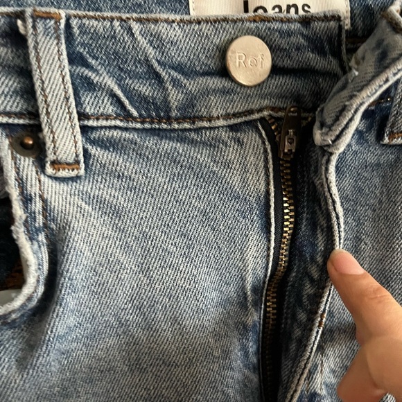 Reformation Jeans Miami Destoryed Jeans - Picture 4 of 10